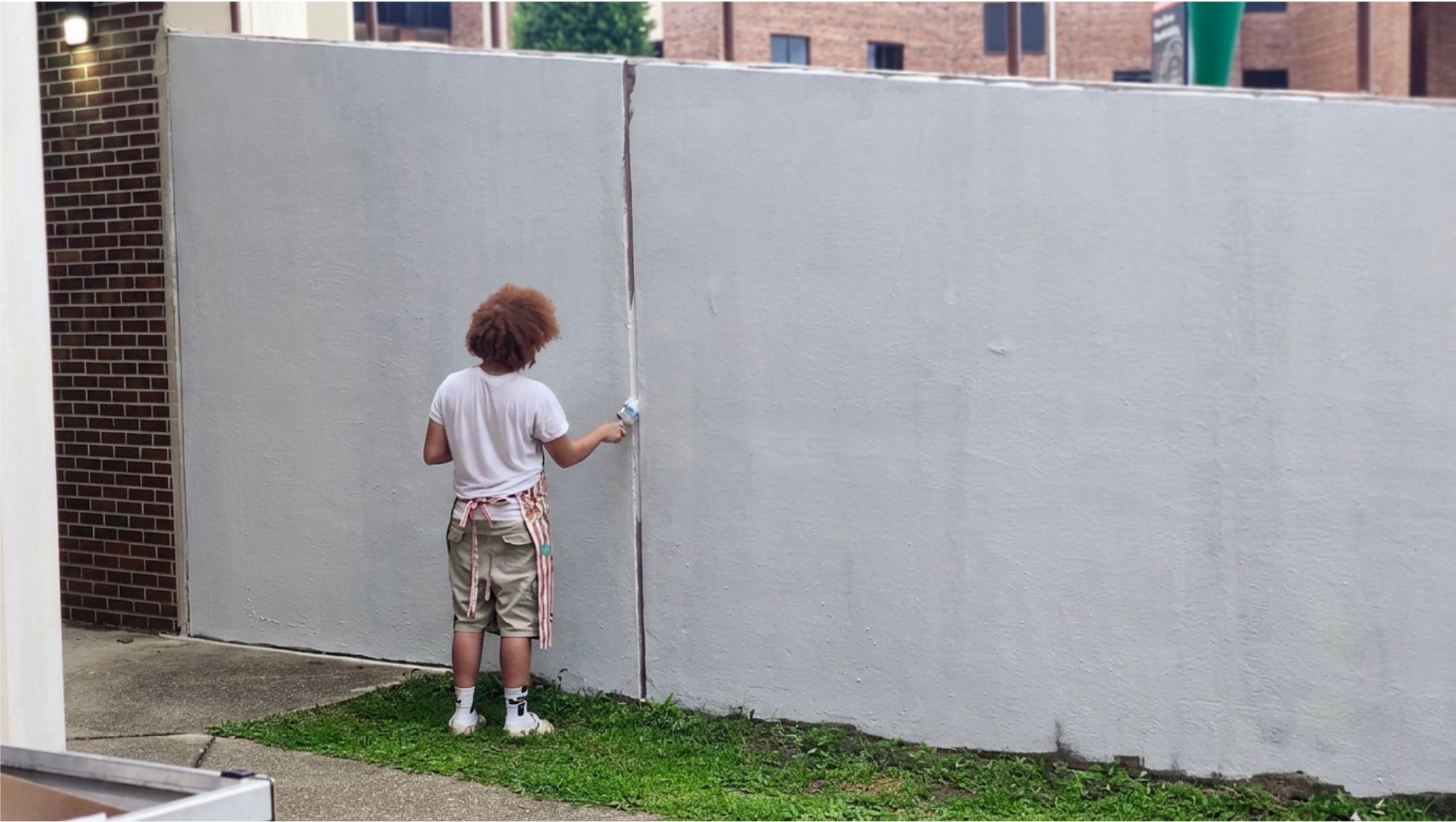 Mural wall